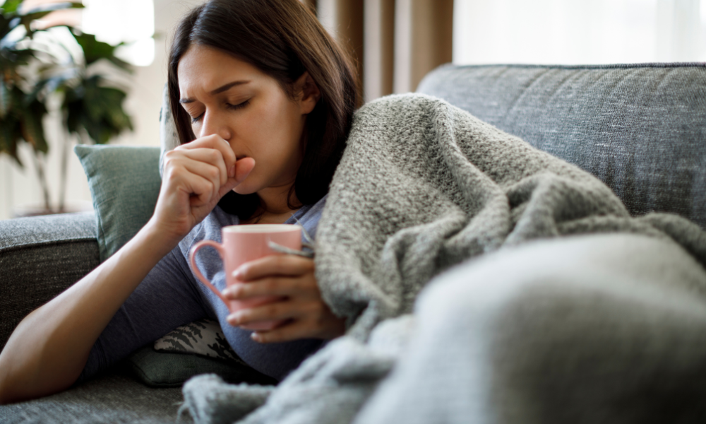 Descubra os motivos causadores da tosse noturna no inverno e dicas essenciais para evitar que isso aconteça. Confira agora no artigo.